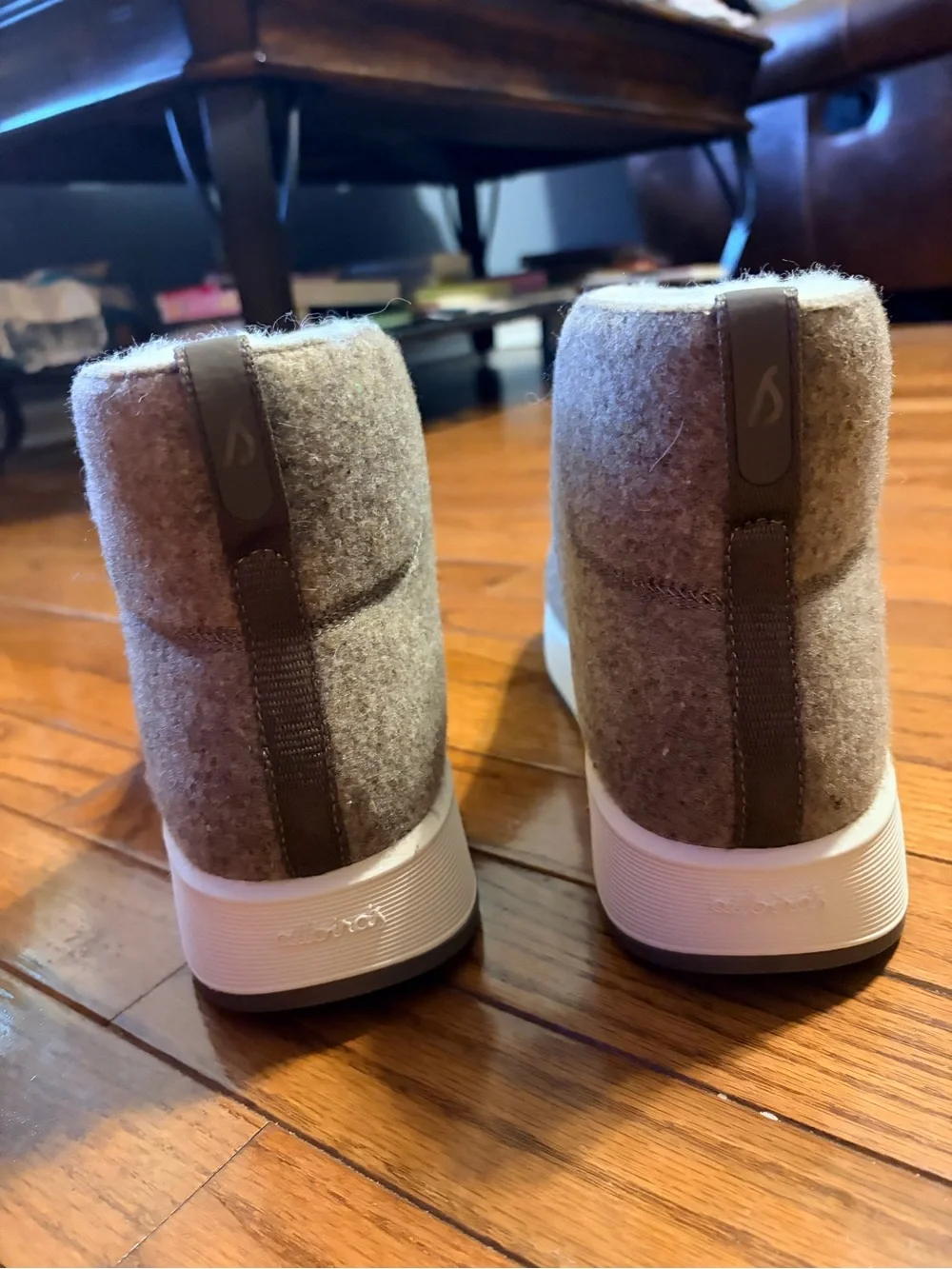 allbirds mens 10 Wool Ankle Booties in Taupe